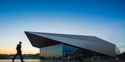 Image: Fernando Guerra / Richter Dahl Rocha & Associés architectes SA